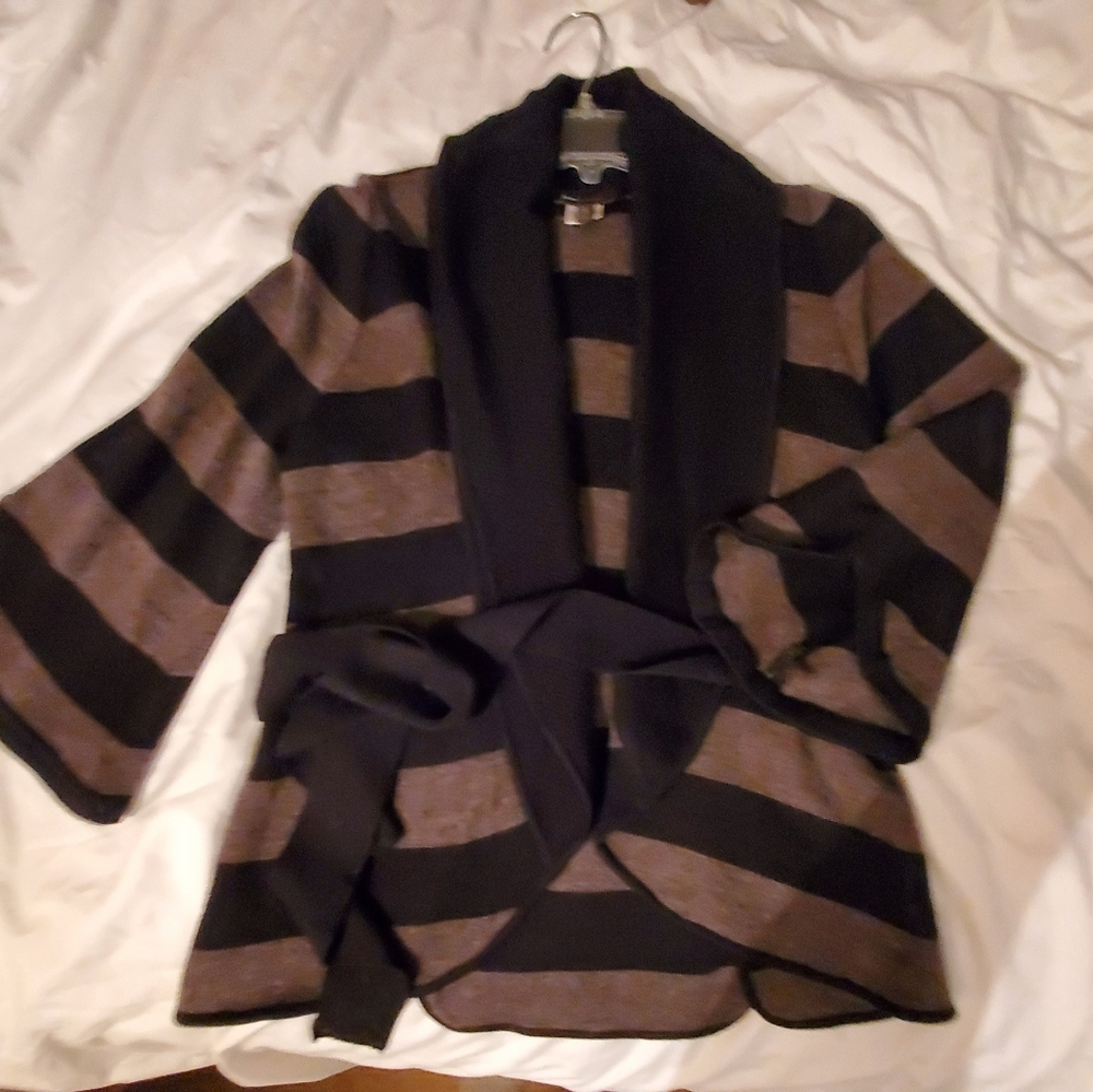 COPY - BCBGMax Azria Black&Gray Cardigan Strip L